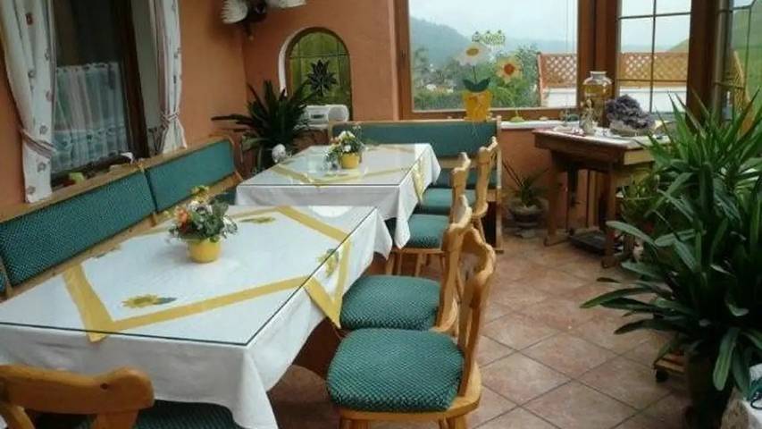 Gîte pour 5 personnes, avec jardin à Wiesing - 4