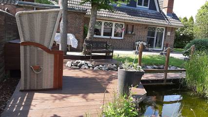 Ferienhaus für 6 Personen, mit Ausblick und Sauna sowie Garten in Almdorf
