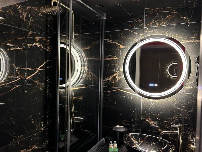 Hôtel pour 2 personnes, avec jacuzzi et sauna à Montblanc - 2