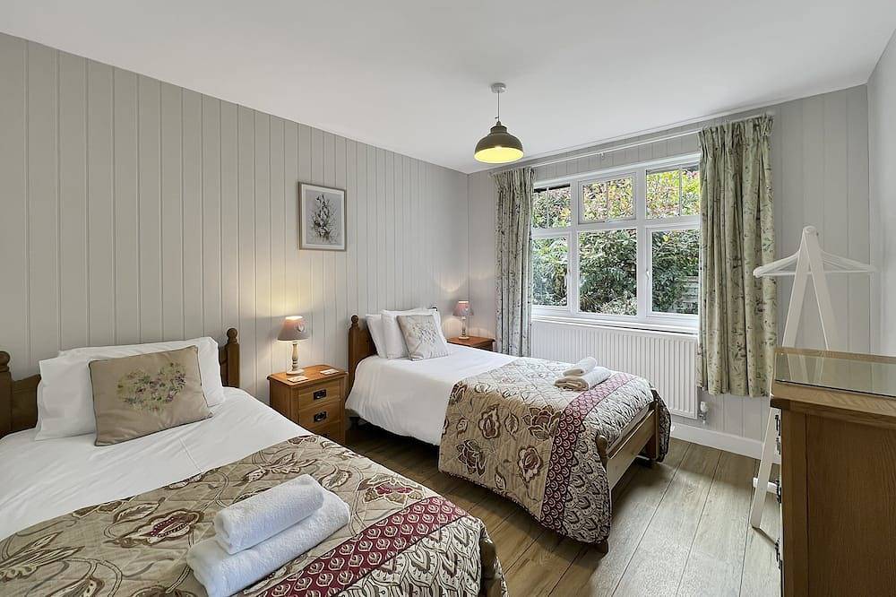 West Wind Holiday Home in Porlock in Porlock, Somerset
