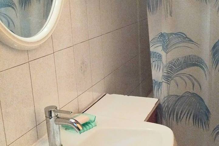 Location de vacances pour 2 personnes, avec jardin et terrasse à Rieutort-de-Randon - 3