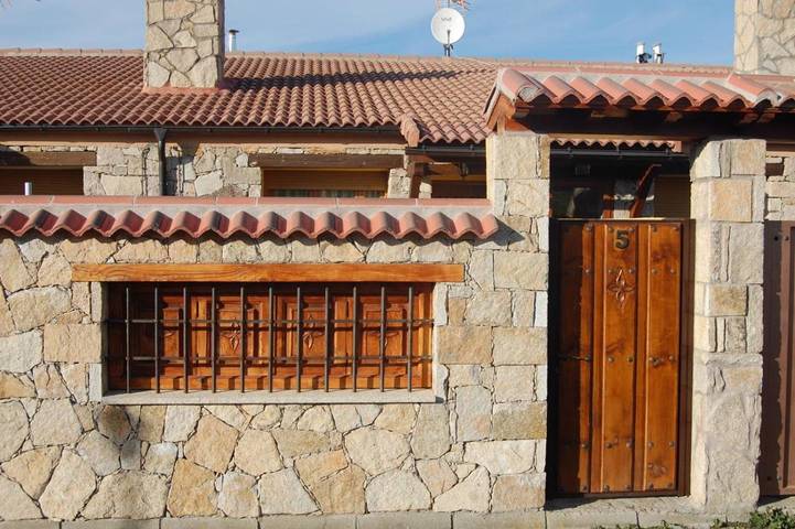 Casa rural para 9 personas, con Terraza además de Jardín y Vistas en San Martín de la Vega del Alberche