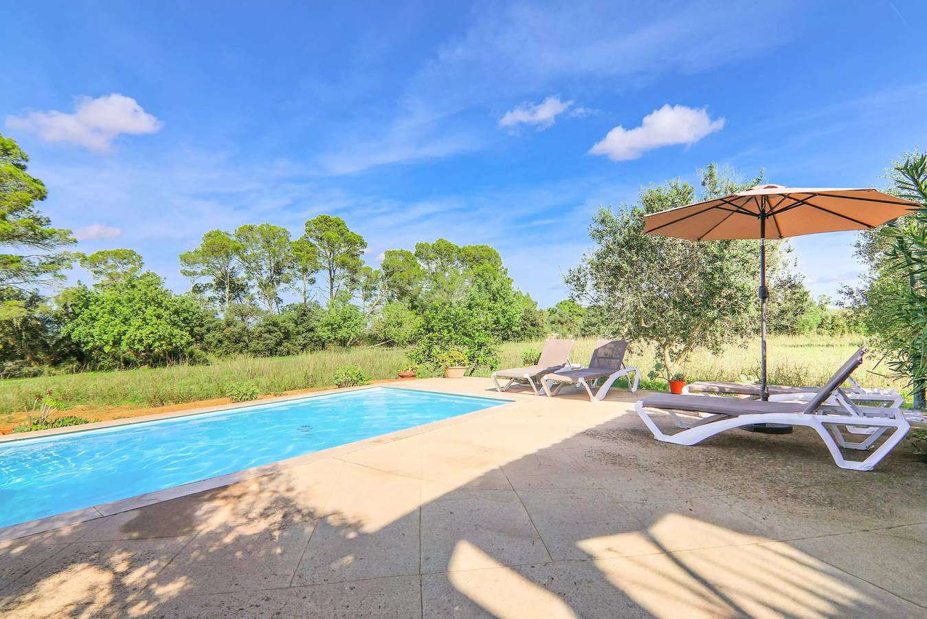 137 Finca Son Bernat Etv/9442  in Llubí, Majorque l'intérieur des terres