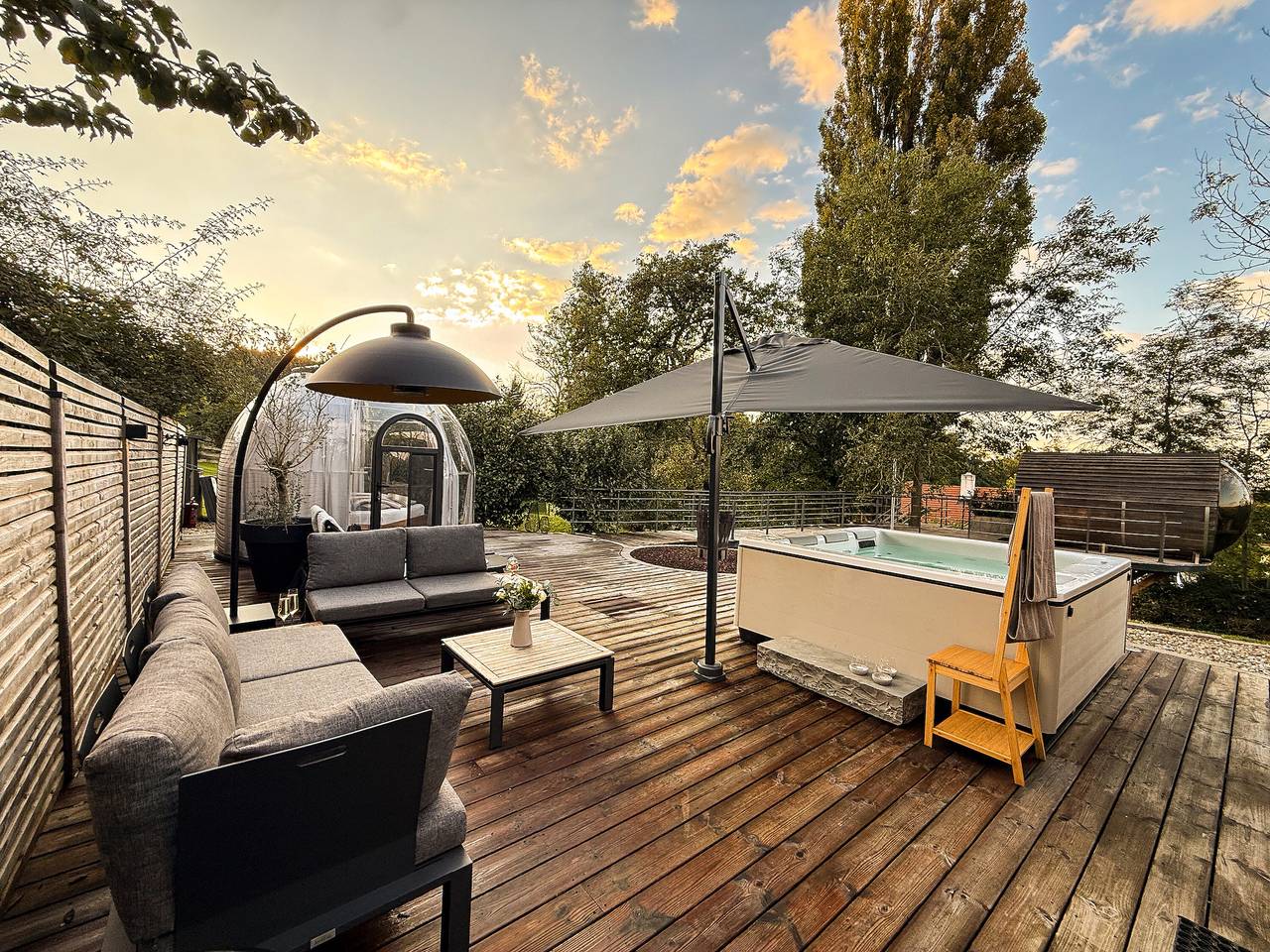 Chalet 'Sternenzauber' mit Privatterrasse und Wlan in Traisental