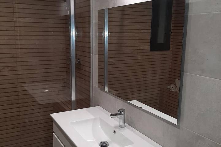 Villa 5mn walking to the beach, garden and large private pool, superb sea views in Platja del Morer (Sant Pol de Mar), Sant Pol de Mar