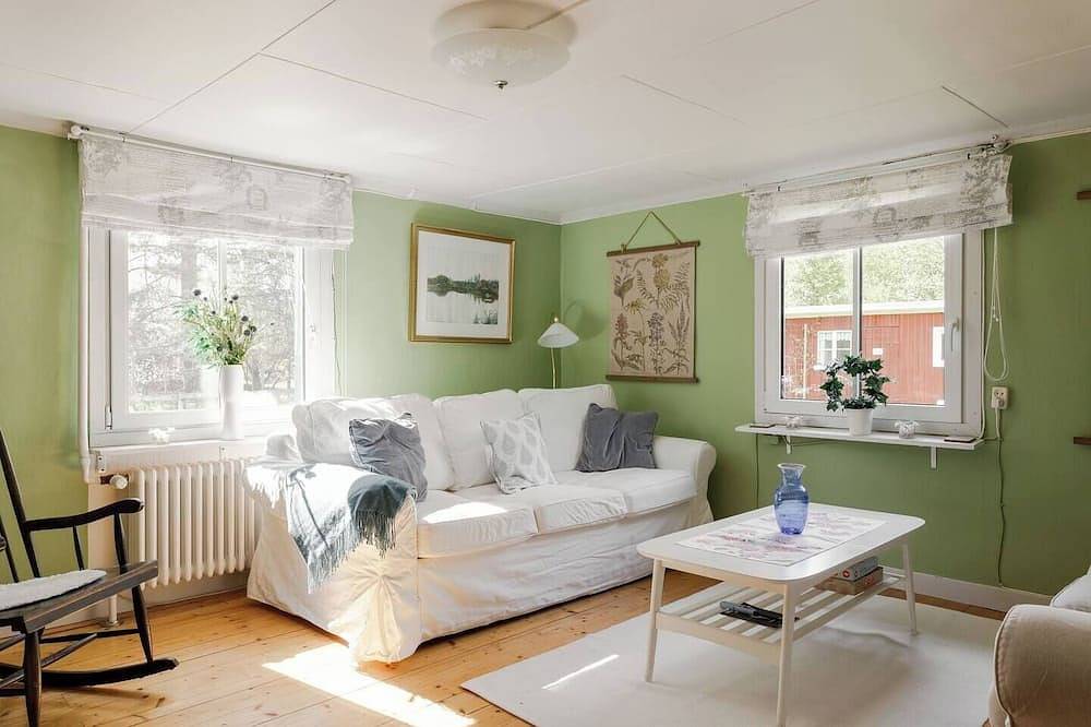 3Br In Kosta - Fire pit, gathering room, Lake &Pub in Kronoberg