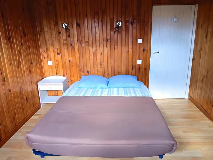 Ganze Wohnung, Camping des Bains — Appartement 2 - 2 slaapkamers in Saint-Honoré-les-Bains, Naturpark Morvan