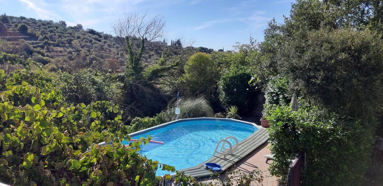 Appartement entier, Two-Bedroom Apartment in Les Mages, Parc national des Cévennes