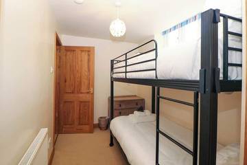 Cottage for 14 People in Carsington Water, Derbyshire, Photo 4