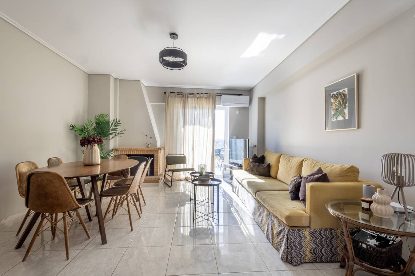 Appartamento intero, 3 bedroom apt in Athens with Acropolis View in Sezione centrale di Atene, Atene