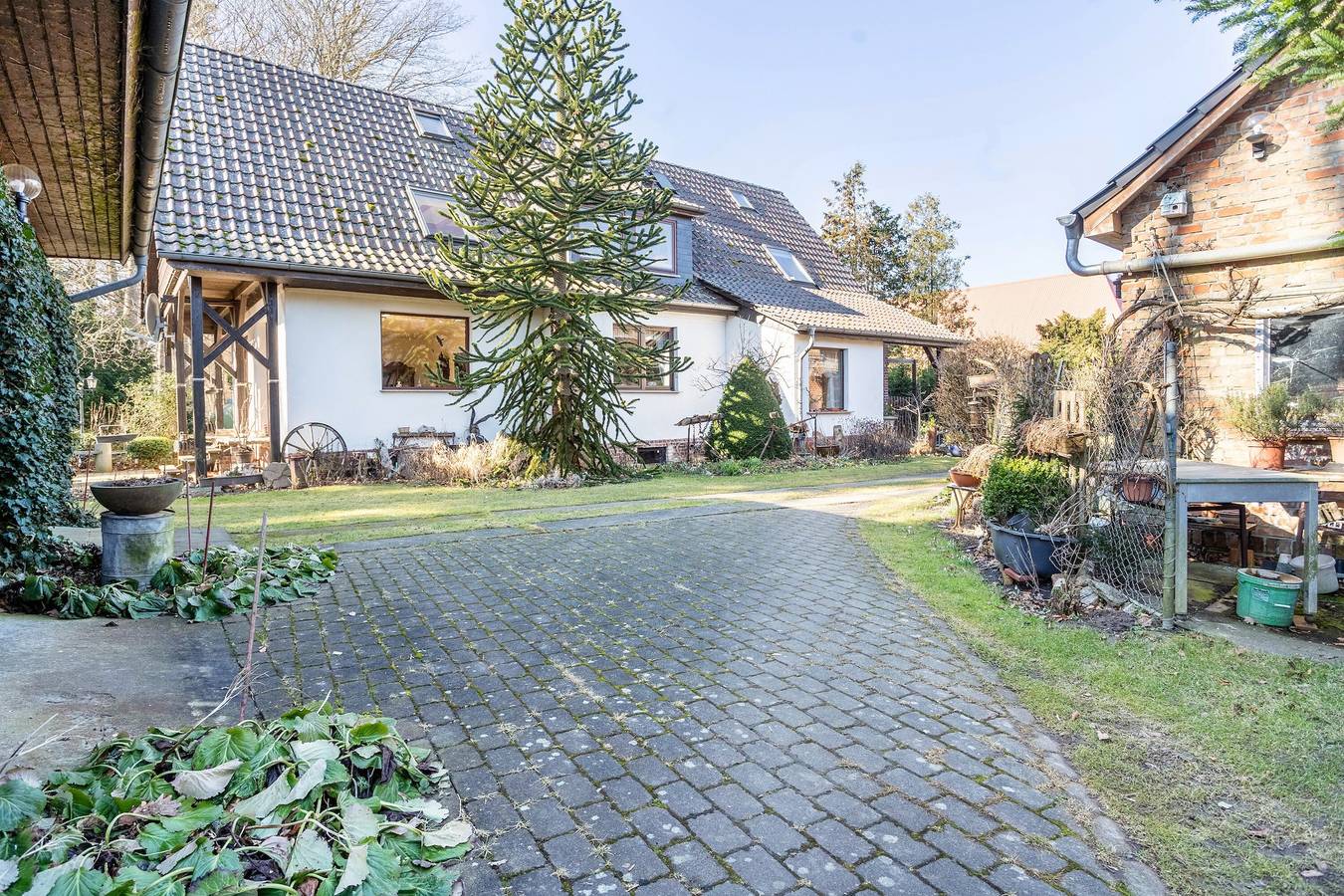 Ganze Wohnung, Apartment B mit privater Terrasse, Garten und Wlan in Klausdorf, Stralsund Umland