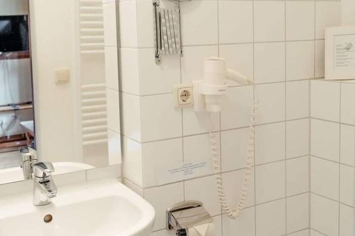 Ganze Wohnung, Einzelzimmer für 1 Gast mit 12m² in Dahlenburg in Dahlenburg, Nordheide