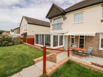 Holiday Home for 4 People in Llandudno, Conwy region, Photo 2
