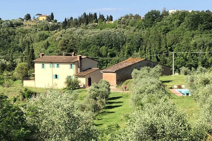 Podere l'Ulivo: tipica Villa Toscana di 400 metri con ampia piscina in San Miniato, Pisa e dintorni
