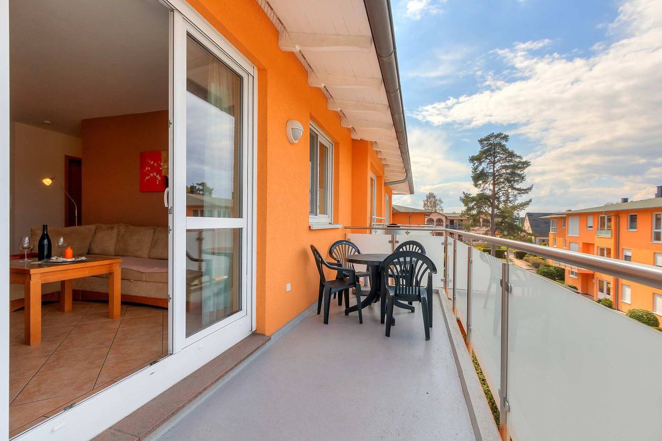 Appartement entier, Moderne Ferienwohnung mit Balkon – nur 800 m zum Strand in Ückeritz, Bernsteinbäder