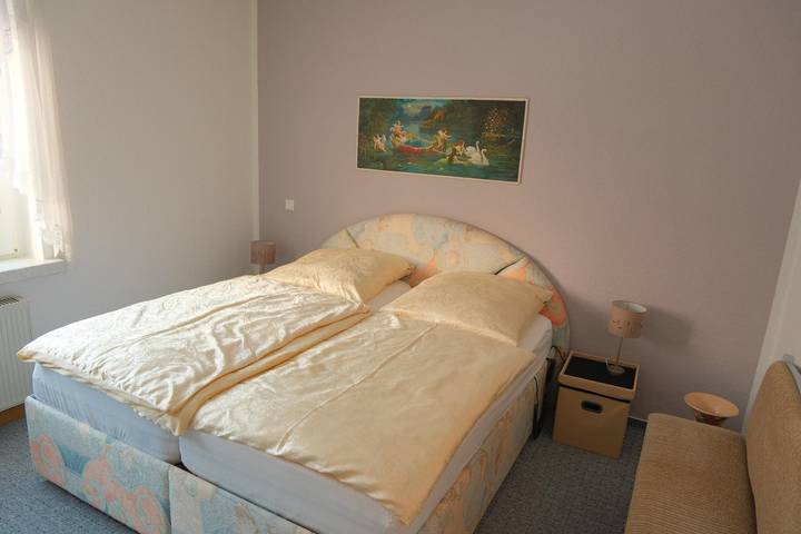 Ferienwohnung für 4 Personen, mit Garten in Zwickau - 2