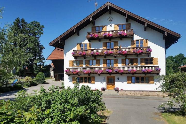 Ferienhaus für 3 Personen, mit Garten und Pool in Alpenland Tegernsee Schliersee - 2