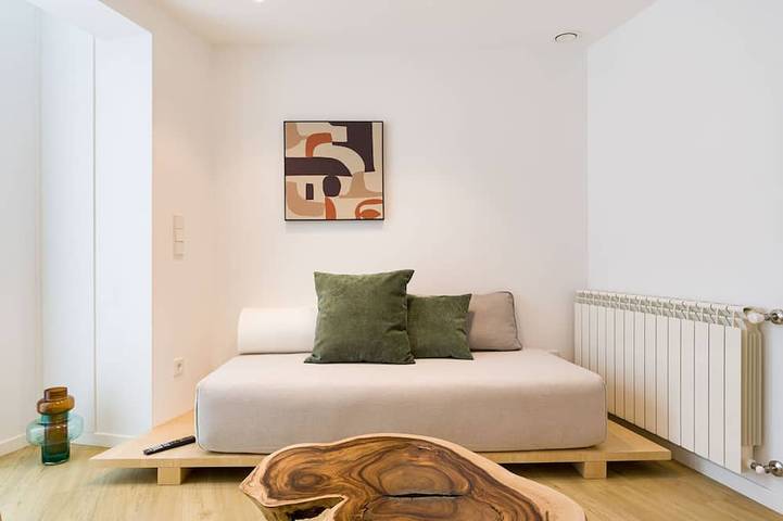 Entire apartment, Double Family Apartment in Santiago de Compostela, La Coruña Province