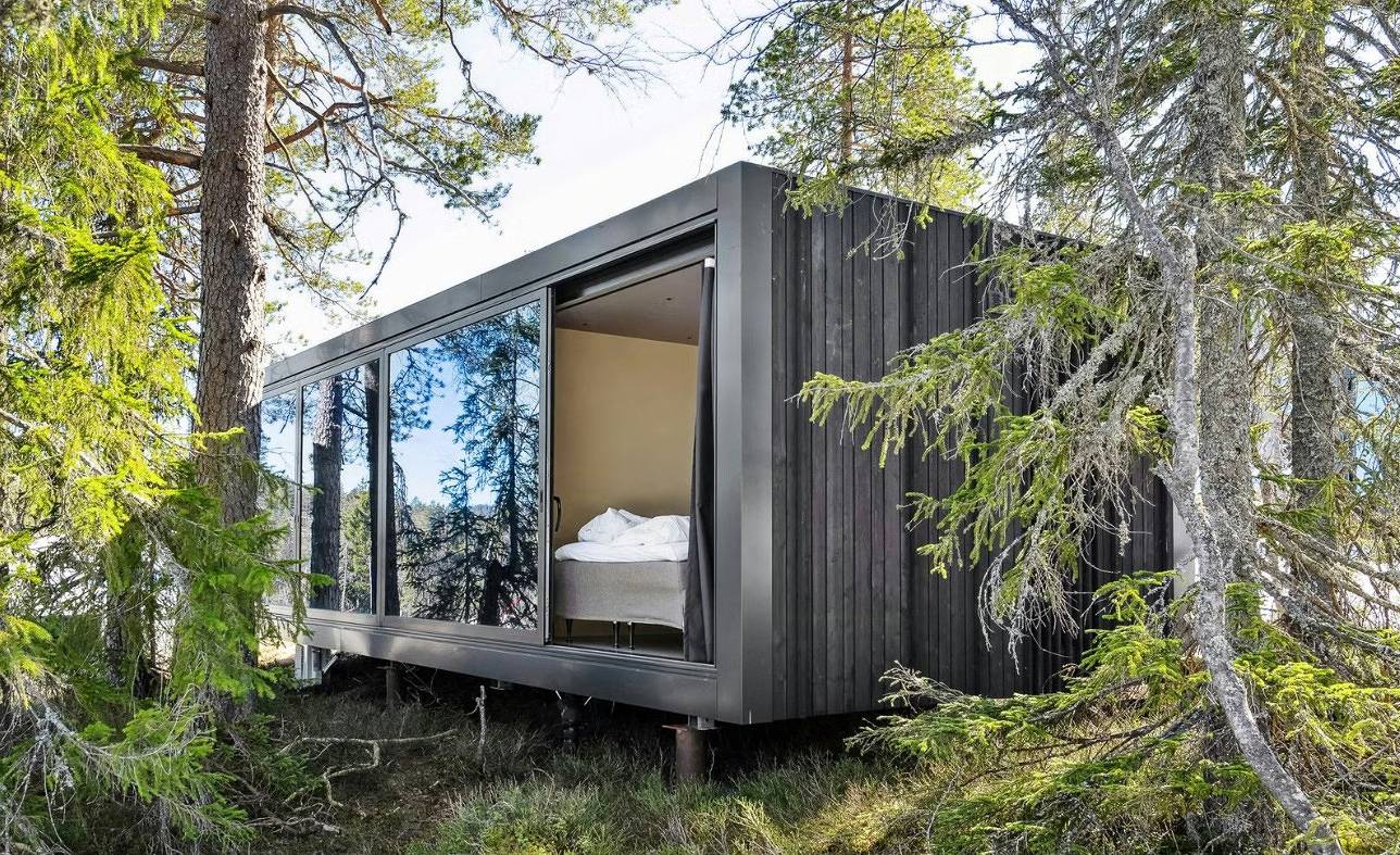 Moderne Hütte an den Langlaufloipen auf Blefjell in Flesberg