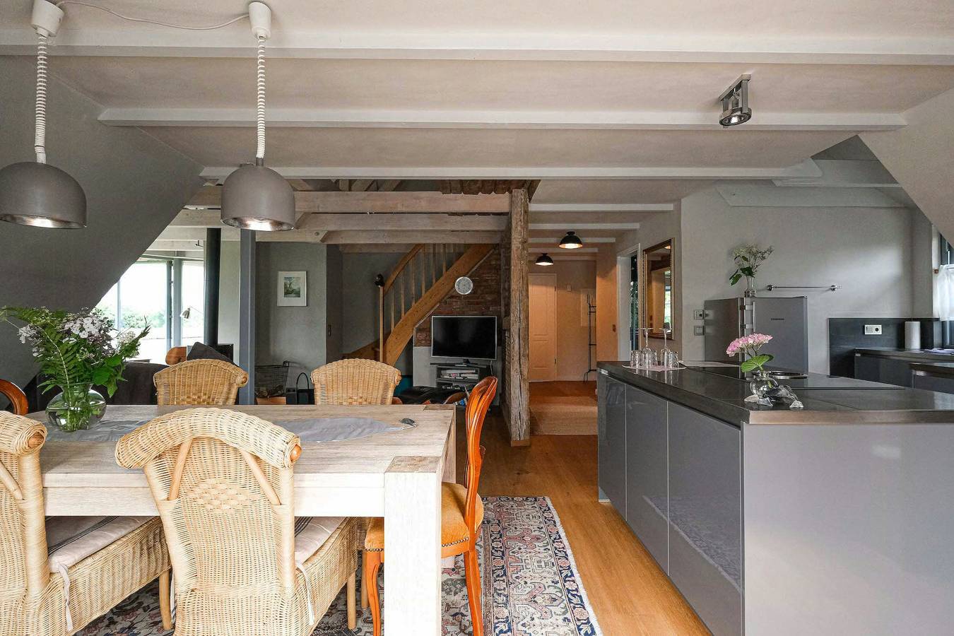 Ganze Wohnung, Apartment im Reethaus mit privatem Seezugang in Grebin, Südliche Ostseeküste