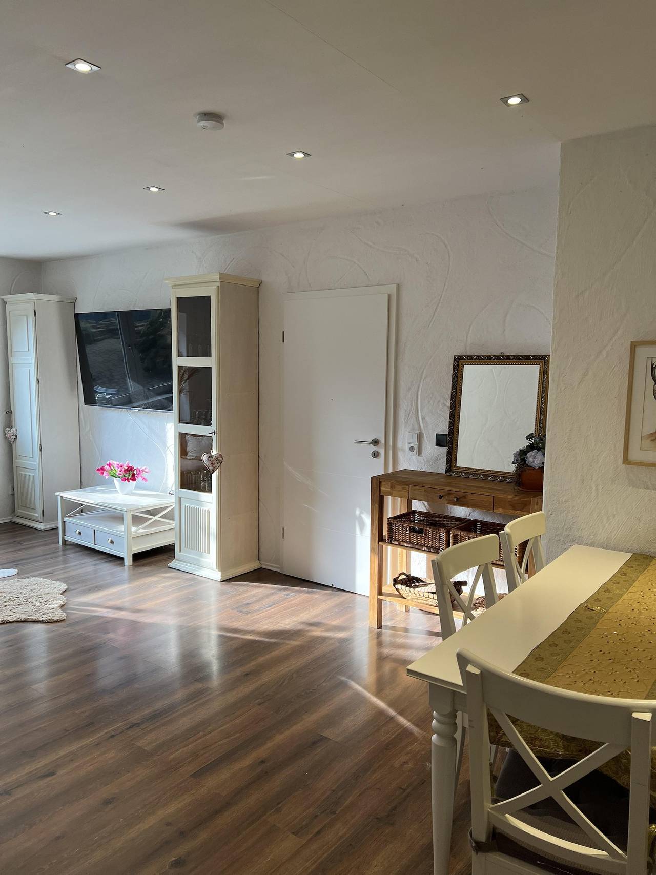 Ganze Ferienwohnung, 4-Bett-Ferienwohnung, Dusche/Wc, Nichtraucher in Gerolstein, Vulkaneifel