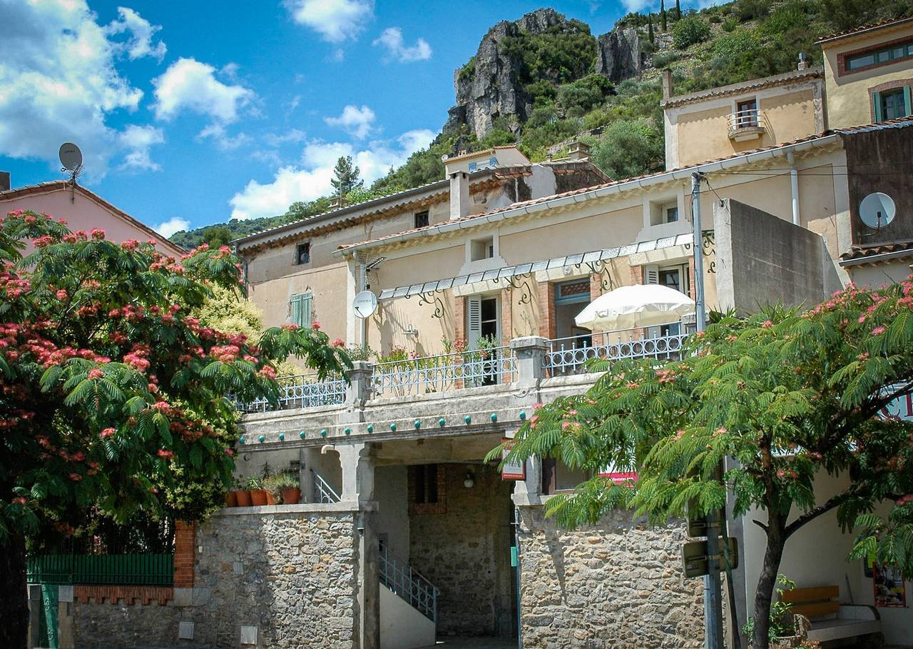 Les Hirondelles in Roquebrun, Région de Béziers