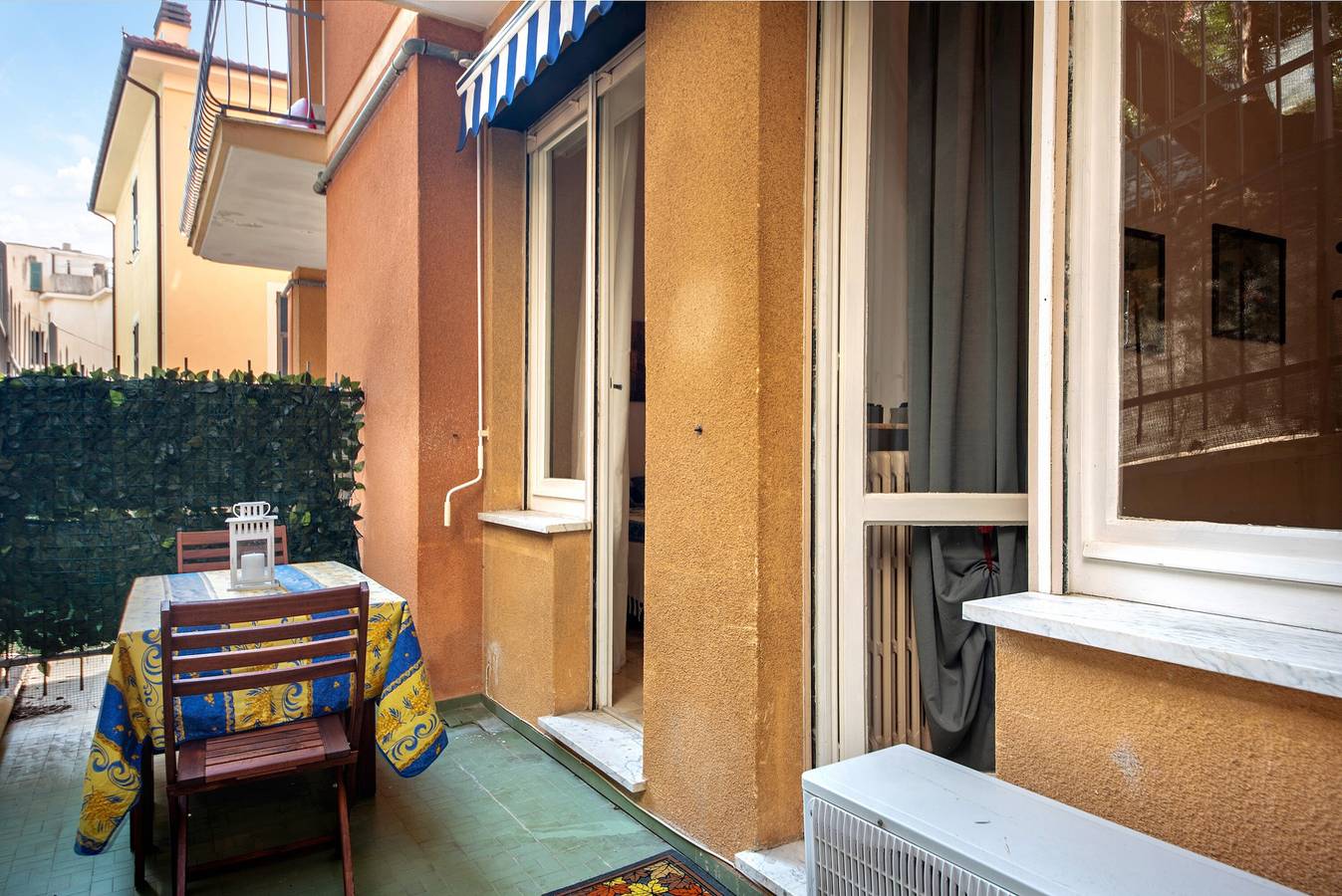 Appartamento intero, Appartamento 'Lulu' con Terrazza Privata, Wi-Fi comodo per Cinqueterre e Portofino in Lavagna, Comune di Lavagna