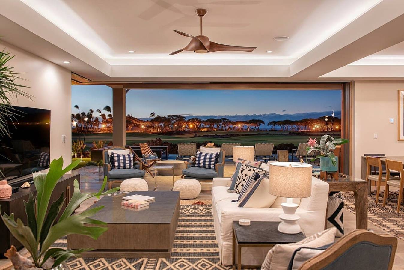 Luxury Oceanview, Private Beach Access in Mauna Lani Resort, Puako