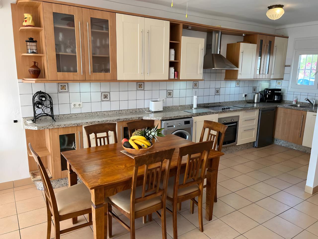 Holiday Home 'Natalie' with Sea, Beach and Mountain Views in Playa de Burriana, Nerja