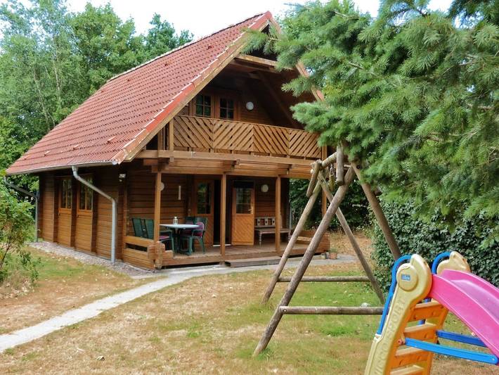 Ferienhaus für 6 Personen, mit Balkon und Terrasse sowie Garten in Großsolt