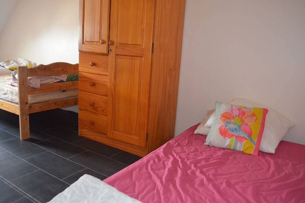 Appartement entier, Appartement au Rdc à 5 mn du port Guillaume à Dives sur Mer in Dives-sur-Mer, Région de Lisieux