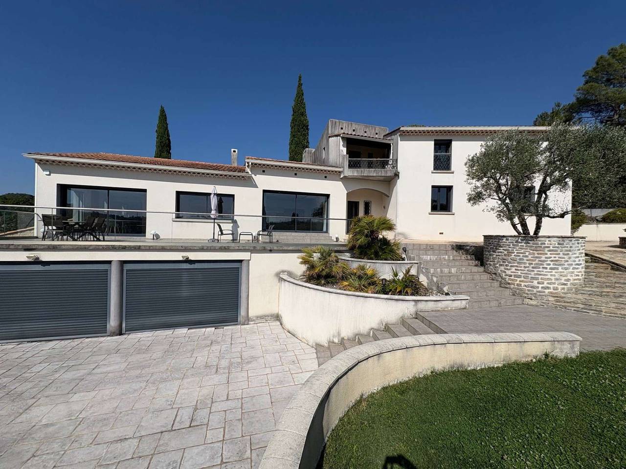 Villa d'Exception avec Piscine Privée, Jacuzzi et Climatisation in Ucel, Parc naturel régional des Monts d'Ardèche