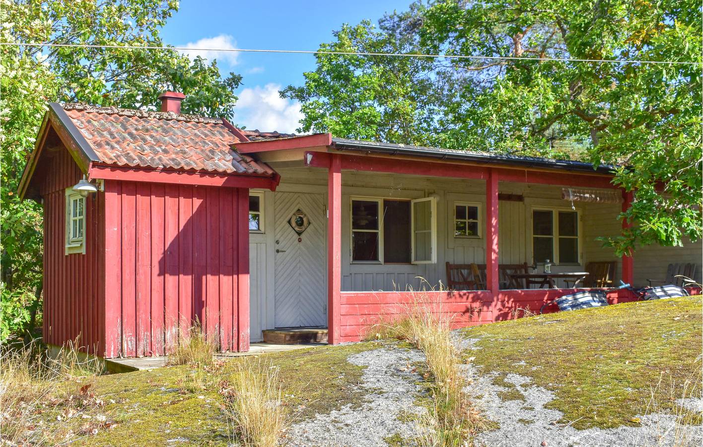 Hus för 2 Personer, med terass och trädgård, med husdjur