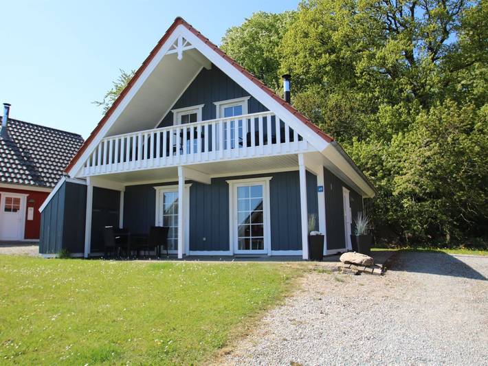 Ferienhaus für 8 Personen, mit Whirlpool und Terrasse sowie Sauna in Gråsten - 2