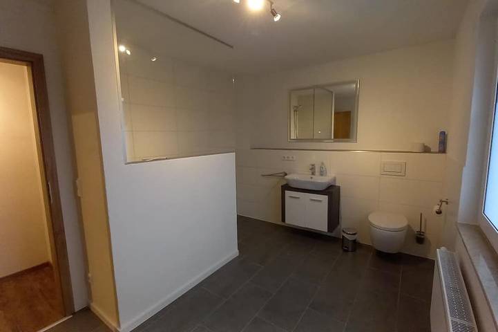 Appartement entier, Vacation apartment directly at the winegrower in Tauberbischofsheim, Région de Stuttgart