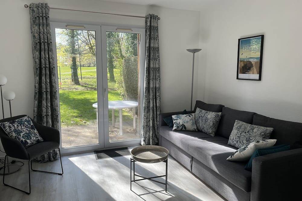 Maison avec piscine chauffée, sur le golf de Saint Laurent, plages à 7 kms in Golf Saint-Laurent, Ploemel