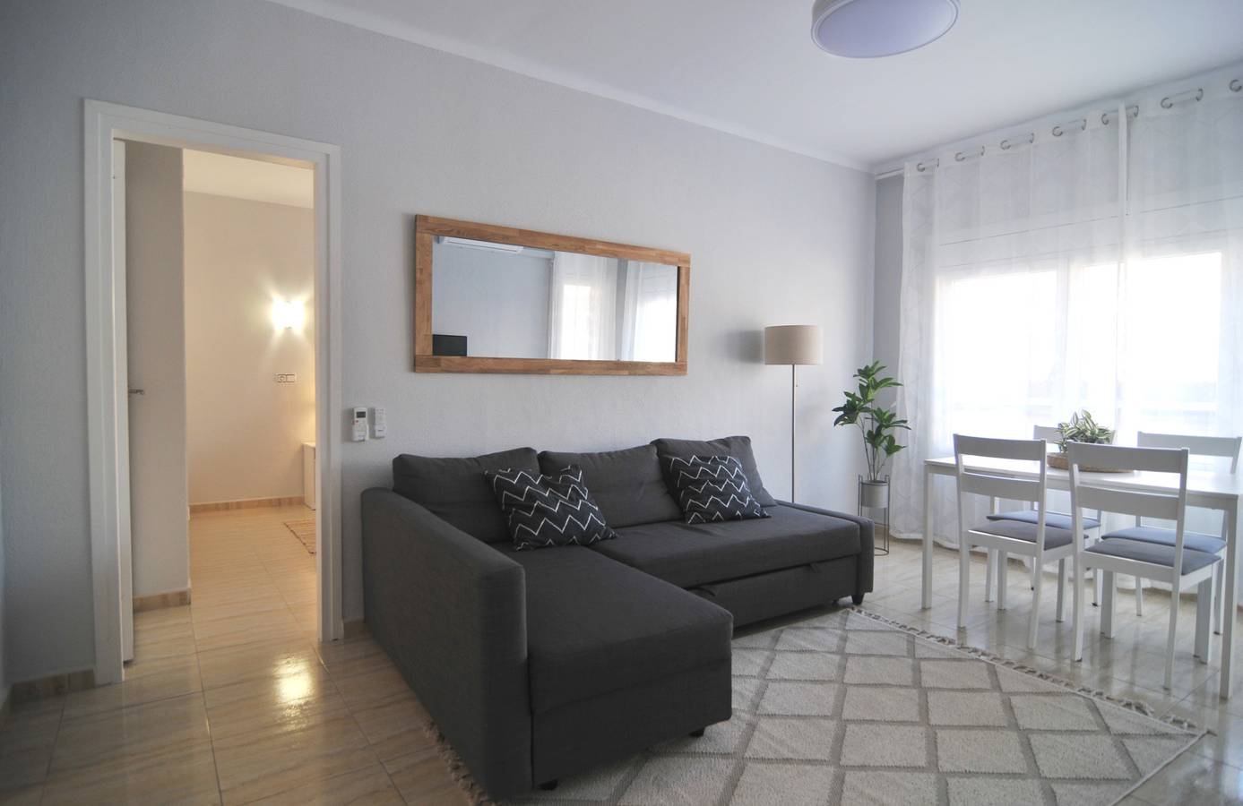 Ganze Wohnung, Homeholidaysrentals Blue - Costa Barcelona in Pineda de Mar, Costa del Maresme