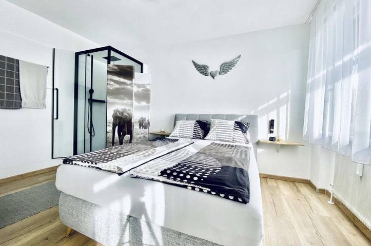 Ferienwohnung für 2 Personen, mit Ausblick und Garten, kinderfreundlich in Schörfling am Attersee