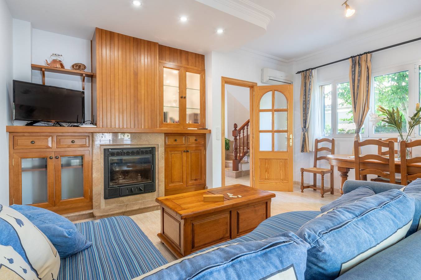 Schönes Chalet in Strandnähe mit A/C, Internet und Garten in Playa de Alcúdia, Alcúdia