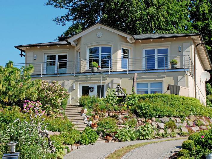 Ferienwohnung für 2 Personen, mit Balkon/Terrasse und Terrasse sowie Garten in Sellin - 2