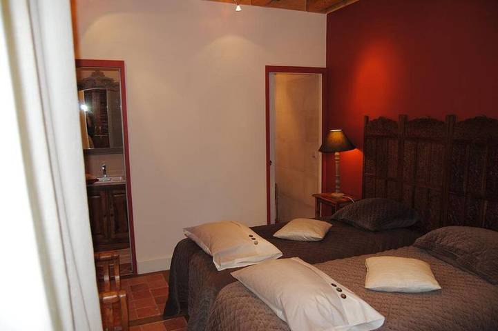 Location de vacances pour 2 personnes, avec jardin à Tendu - 4