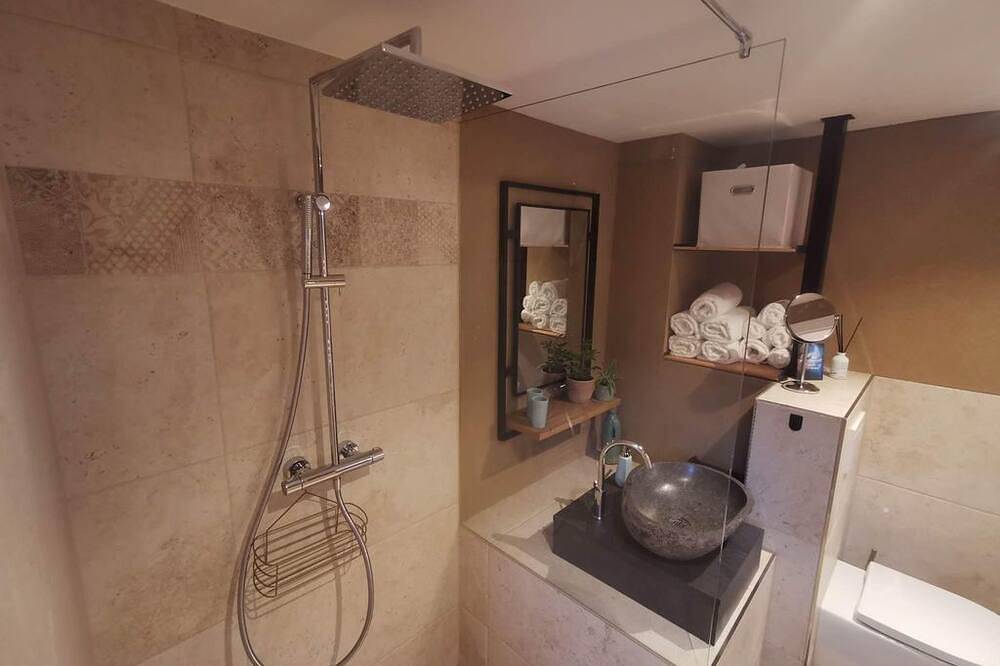 Ganze Wohnung, Apartment \"Prinzip Hoffnung\" - Appartement/Fewo, Dusche, Wc, 2 Schlafräume in Bürs, Brandnertal