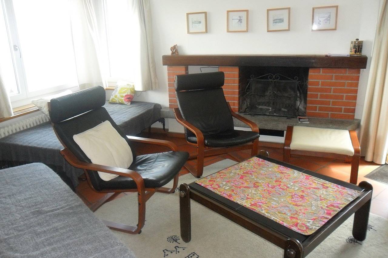 Ganze Ferienwohnung, Ferienwohnung Ascharina - 3.5 Zimmerwohnung Bad/Dusche/Balkon in Flumserberg, Flums