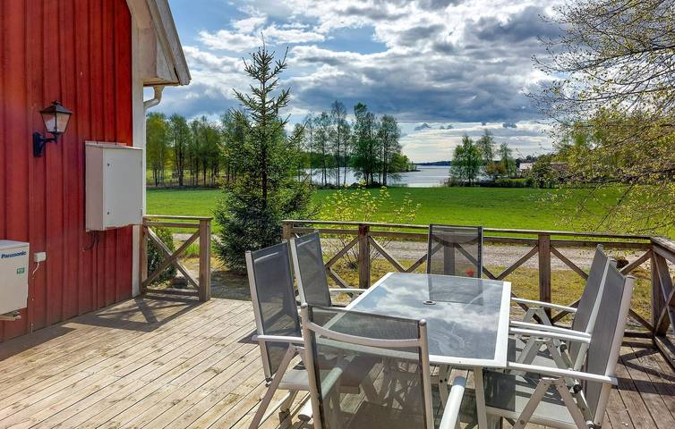 Ferienhaus für 5 Personen, mit Seeblick und Terrasse sowie Garten und Ausblick, mit Haustier in Halland - 4