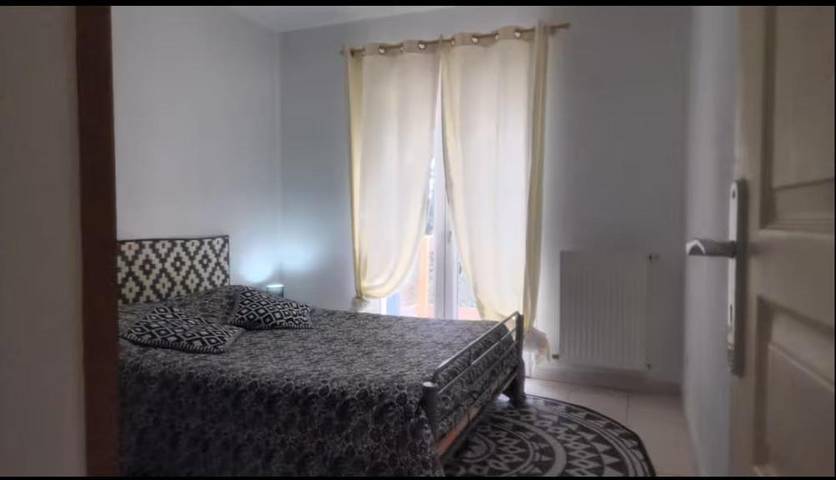 Gîte pour 10 personnes, avec piscine ainsi que balcon et jacuzzi à Alairac - 3