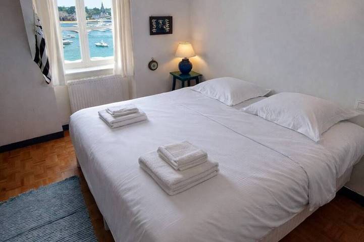 Location de vacances pour 9 personnes, avec Jacuzzi et Jardin dans Port De Ploumanac H Perros Guirec - 3