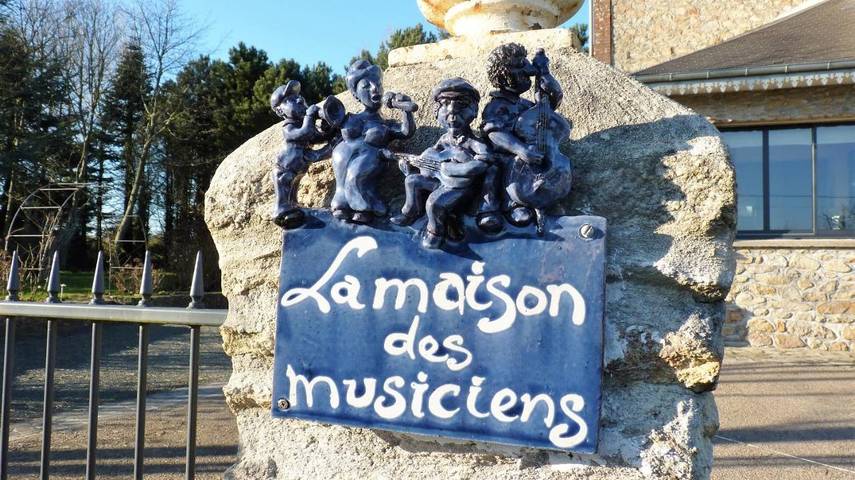 Location de vacances pour 3 personnes, avec jardin à Digosville - 2