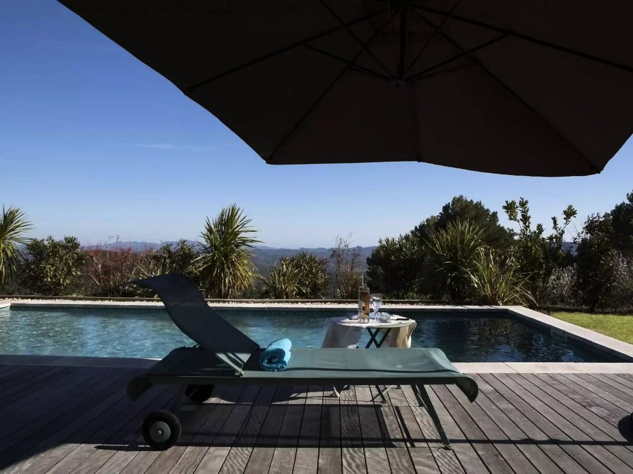 6 personas in Seillans, Region de Draguignan