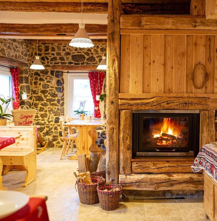 B&b per 3 persone, con Terrazza e Giardino nonché Panorama a Domegge di Cadore