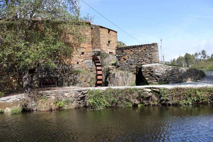 Casa rural para 5 personas, con jardín y balcón - 1